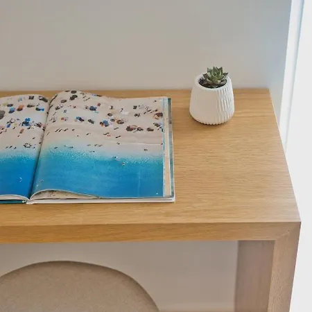 Апарт-отель Aeolia 4*